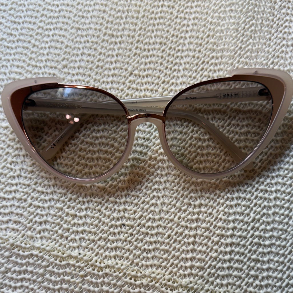 Linda Farrow - 736 C6 Cat Eye Sunglasses - Milky Pink - Linda Farrow Eyewear